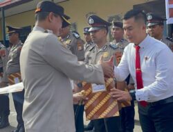 Kasatreskrim Serta Kanit Jatanras Raih Reward Kapolres Gowa AKBP Tri Ghofaruddin S. Ik