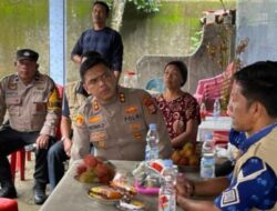 Wujud Peduli AKBP Reonald TS Simanjuntak S. Ik, Anjangsana Ke Korban Puting Beliung