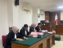 Penum Kejati Sulsel Bacakan Tuntutan 11 Tahun Penjara Ke Haris YL Dan Irawan Abadi Terkait Korupsi PDAM