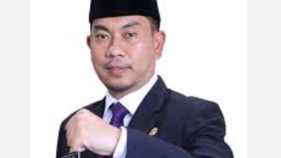 UPTD Samsat Makassar I “Kangkangi” UU Lalulintas 22 Tahun 2009 Kepala Bapenda Sulsel Tidak Bernyali Copot M Aras.