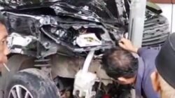 Diduga Mengantuk, Mobil SUV Tabrak Avanza dan Pejalan Kaki di Poros Pallangga Gowa
