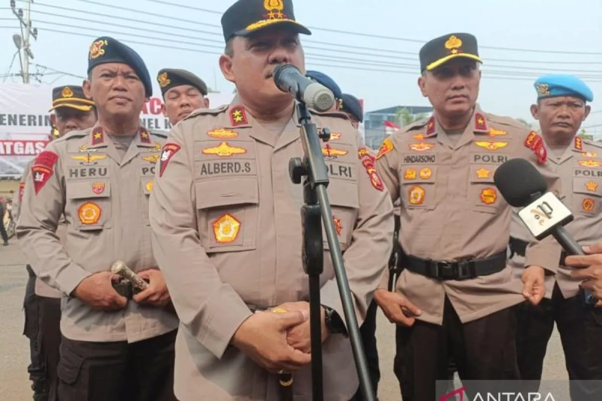 Kapolda Kalimantan Barat Irjen Pol Alberd Teddy Benhard Sianipar.