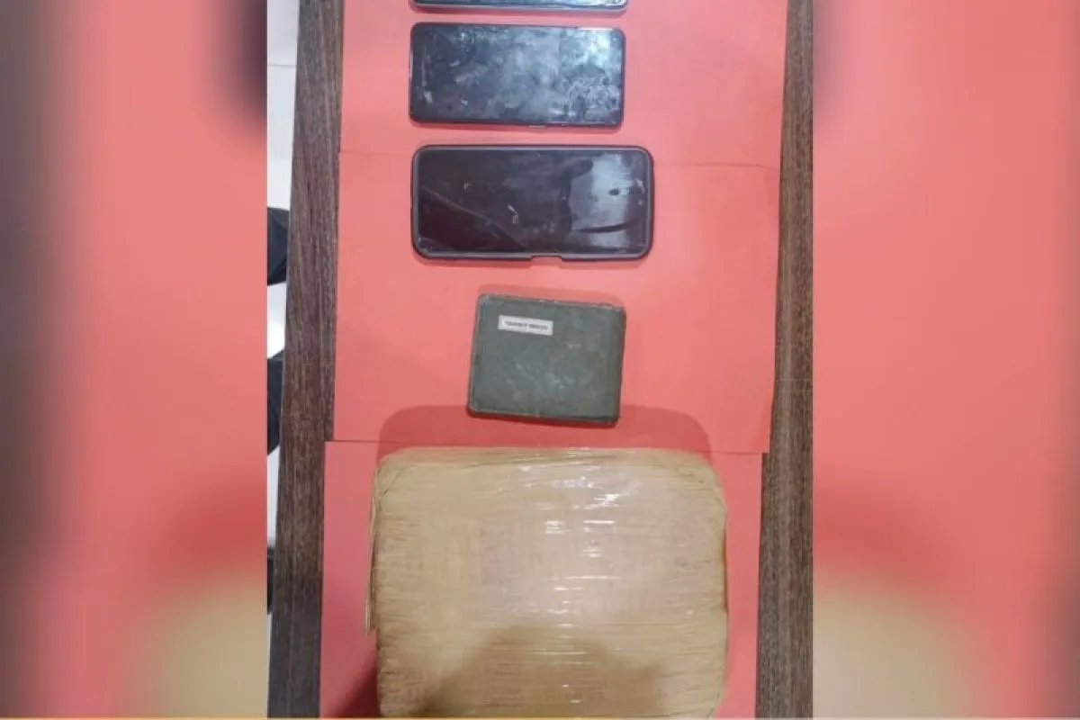 Polda Lampung Ungkap 1 Kilogram ganja.