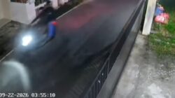 Jambret Diduga Bersenpi di Pekanbaru Rampas HP, Tembakan Kenai Pintu Rumah