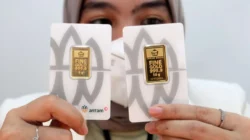 Harga Emas Antam Turun Rp40 Ribu, Spread Buyback Tembus Rp147 Ribu