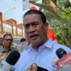 Ngobrol di Tengah Sawah, Mentan Kirim Alsintan untuk Buruh Tani Karawang