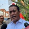 Ngobrol di Tengah Sawah, Mentan Kirim Alsintan untuk Buruh Tani Karawang
