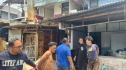 Dua Tetangga Ditangkap Usai Diduga Curi Kusen dan Besi Rumah di Koja.
