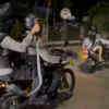 Patroli Gabungan Dini Hari, Menjaring Dua Remaja Diduga Hendak Tawuran di Jaktim