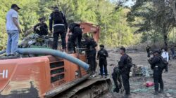 Polisi Tertibkan Tambang Emas Ilegal di Sungai Bua, Dua Orang Diamankan