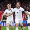 Kartu Merah Ubah Laga, Inggris Tekuk Republik Ceko 2-0 di Praha