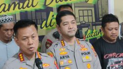 Kabid Humas Polda Sulsel Kombes Pol Didik Supranoto saat konferensi pers kasus tawuran di Makassar.