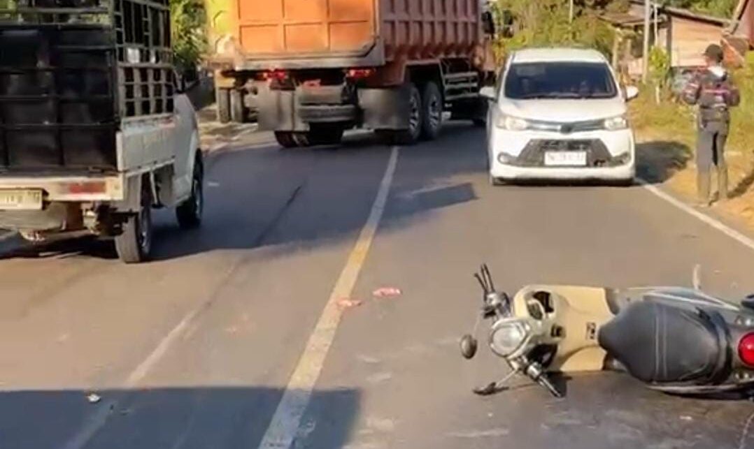 Dua Mahasiswa Tewas Terlindas Dump Truck di Jalan Poros Maros-Bone