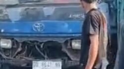 Truk Tabrak Motor di Makassar Gegara Rem Blong, Balita 2 Tahun Meninggal Dunia