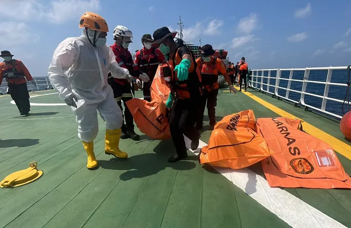 Hari ke-10, Tim SAR Perluas Pencarian Korban KMP Virgo ke Kendaraan.