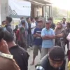 Tak Puas Hasil Sidang, Massa Rusak Dua Rumah Keluarga Terdakwa di Takalar