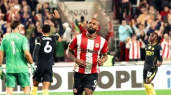 Brentford Hancurkan Chelsea 3-0.