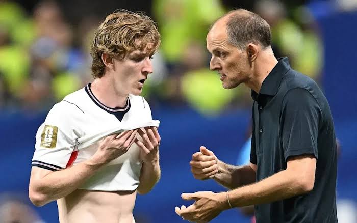 Anthony Gordon Ungkap Momen Mengejutkan Saat Tuchel Menariknya Keluar.