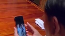 Prabowo Video Call Tim Bulu Tangkis Usai Indonesia Raih Emas Asian Games