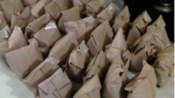 Istri Mantan Menkue Memlilih Jualan Nasi Bungkus, Setelah Dicopot