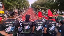 Ribuan Pelari Berpatonro Merahkan Jalan Sudirman Makassar di HUT TNI