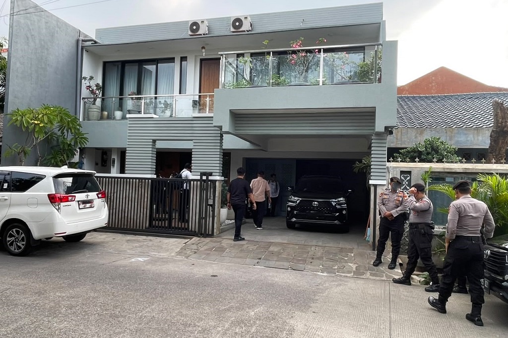 KPK Kembali Geledah Rumah Ipda Yayat Sudrajat di Depok