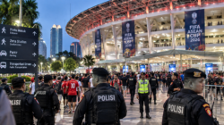 Pengamanan polisi di kawasan Stadion Utama Gelora Bung Karno saat FIFA ASEAN Cup 2026