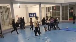 Detik-Detik 2 Mahasiswa Unhas Dikeroyok Kelompok Sekuriti di Area Kampus Saat Demo Ricuh
