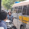 Mobil Tahanan Terparkir saat Eks Bupati Gowa, Husniah Talenrang Diperiksa di Mapolda Sulsel, Apakah Ditahan?