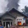 Pria di Konawe Bakar Rumah Usai Pergoki Istri Berduaan dengan Pria Lain