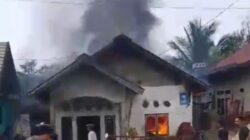 Pria di Konawe Bakar Rumah Usai Pergoki Istri Berduaan dengan Pria Lain