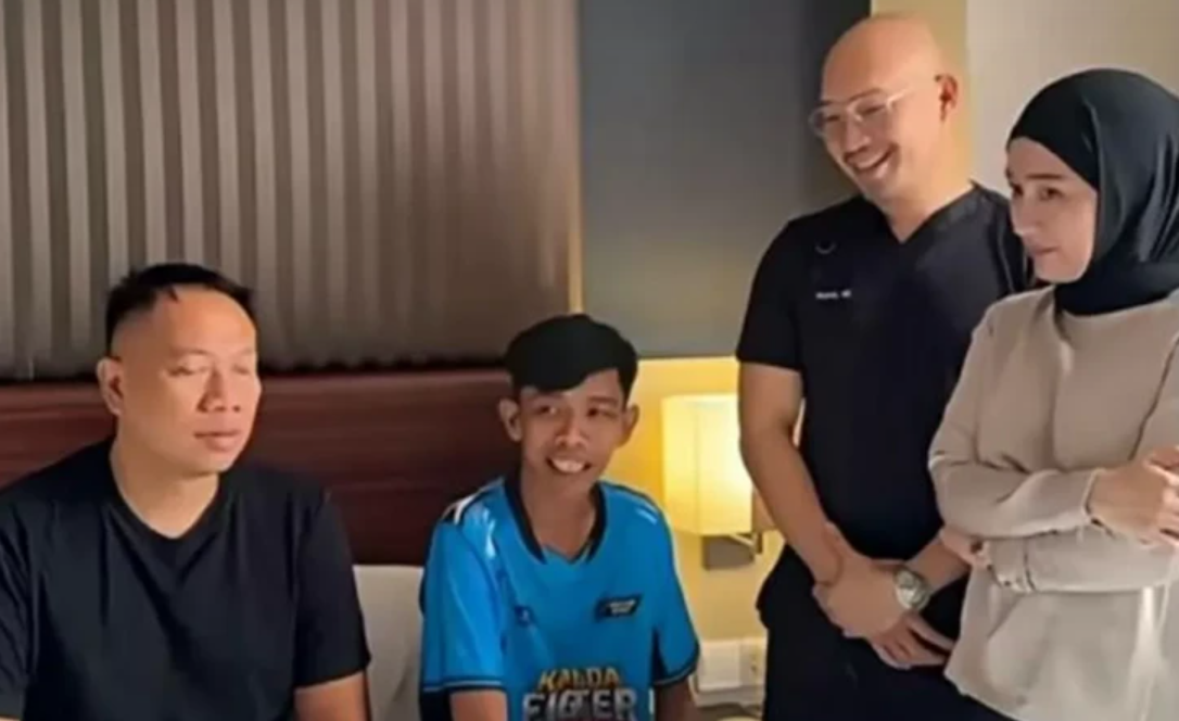 Dede Sunandar Pingsan Usai Dipukul Vicky Prasetyo, Begini Kondisinya