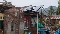 Angin Kencang Terjang Majene dan Mamasa, 53 Rumah Rusak, Sekolah Porak-Poranda
