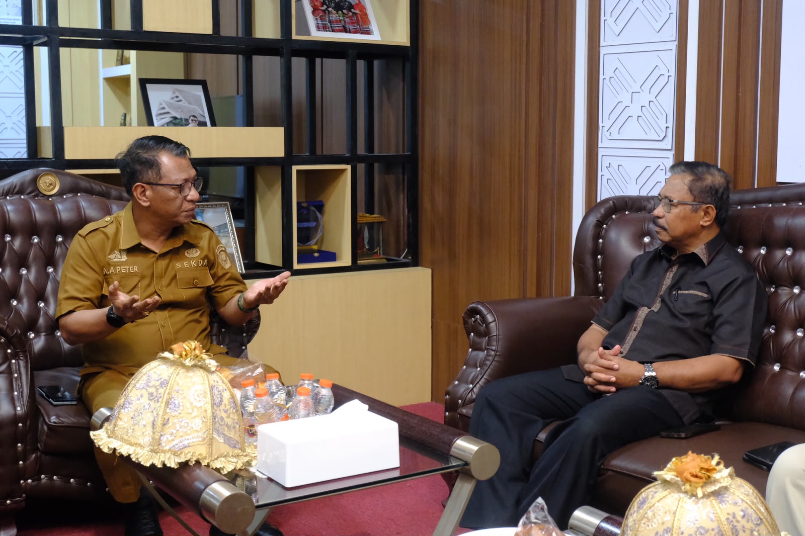 Sekretaris Daerah Kabupaten Gowa, Andy Azis, menerima kunjungan kerja Komisi I DPRD Kota Baubau di ruang kerjanya, Kantor Bupati Gowa. (Ist)