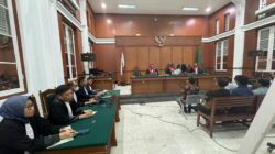 Suasana sidang kasus bibit nanas di Pengadilan Negeri Makassar, Jumat (30/10/2026).