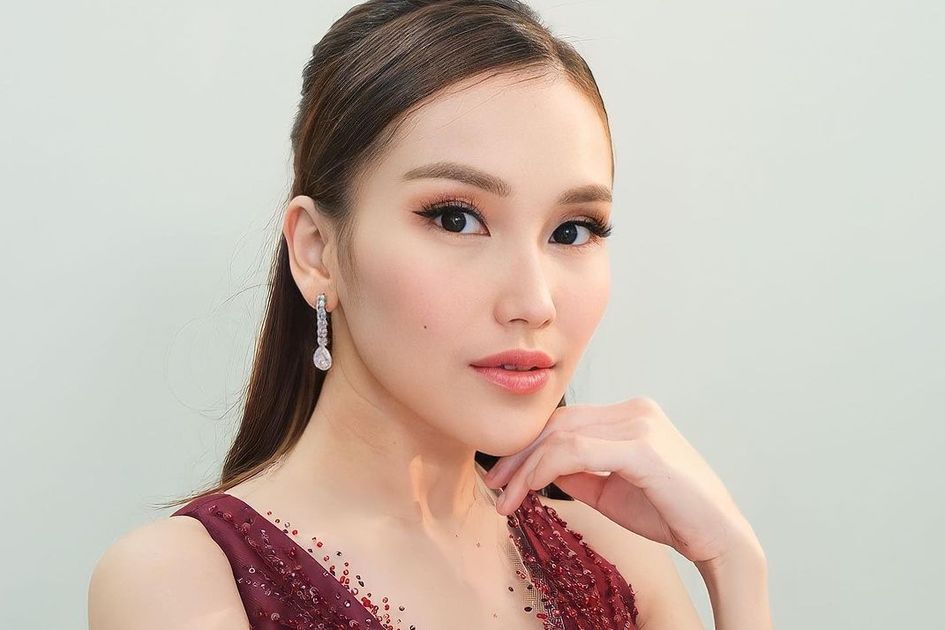 Ayu Ting Ting.