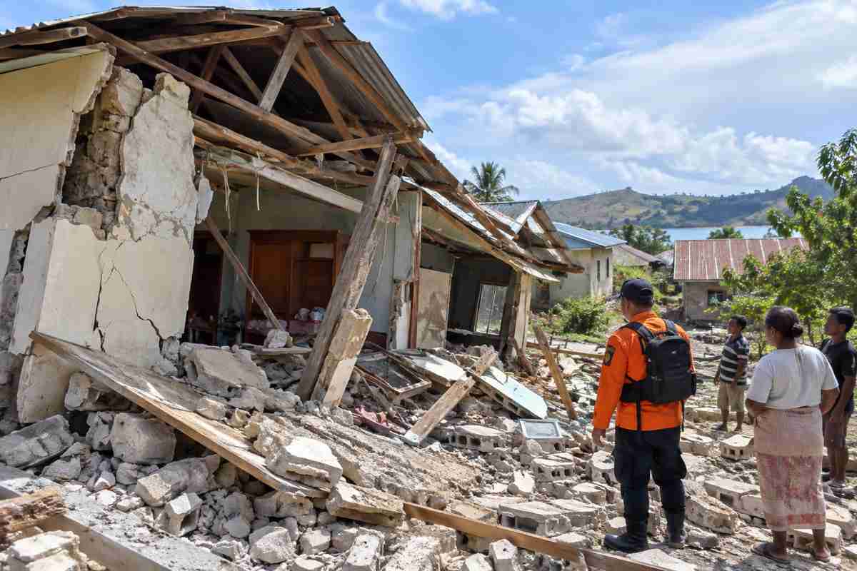 Bangunan warga di Sumba Barat Daya mengalami kerusakan akibat gempa bumi yang mengguncang NTT.
