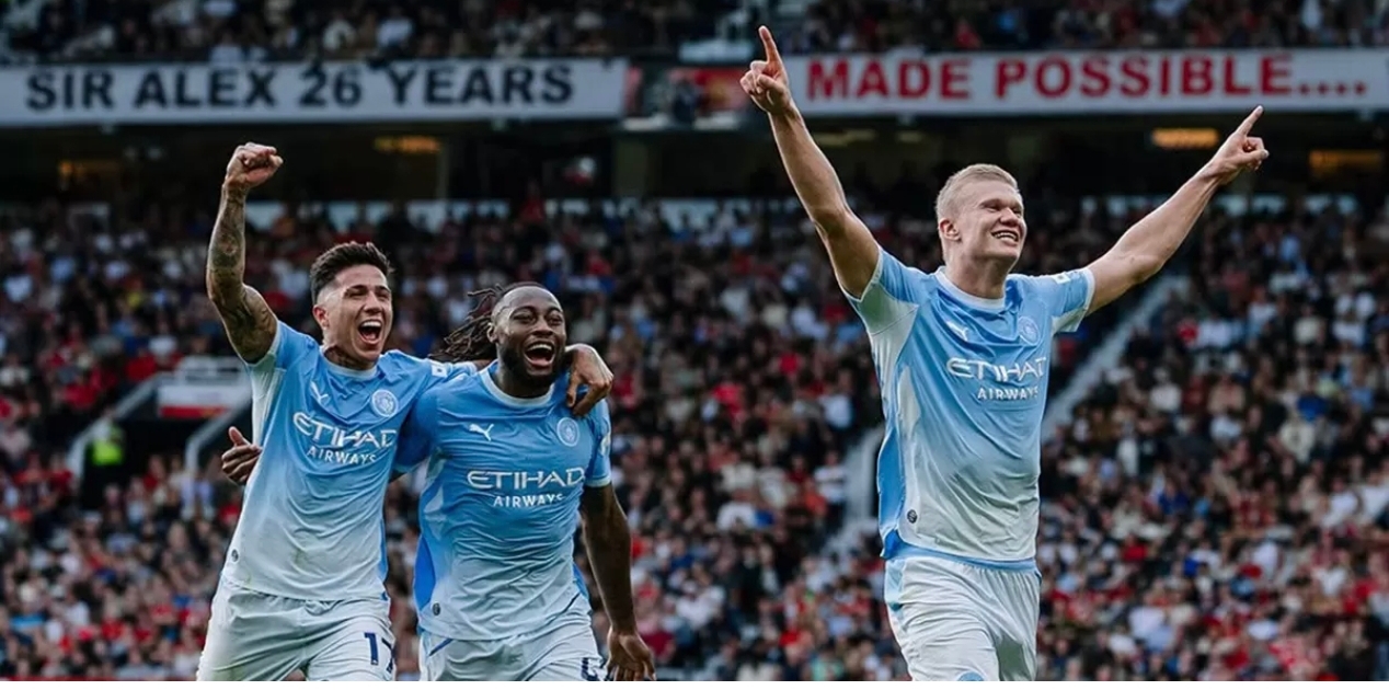 Manchester City players celebrate during the match (doc. Manchester City)