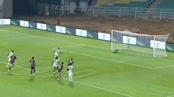 Ardiansyah Gagalkan Dua Penalti Persebaya, Kiper PSM Makassar Persembahkan Kemenangan untuk Ibu