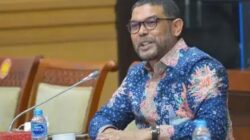 Nasir Djamil Tolak Redefinisi Korupsi Usulan Luhut, Ingatkan Bahaya Suap bagi Uang Negara