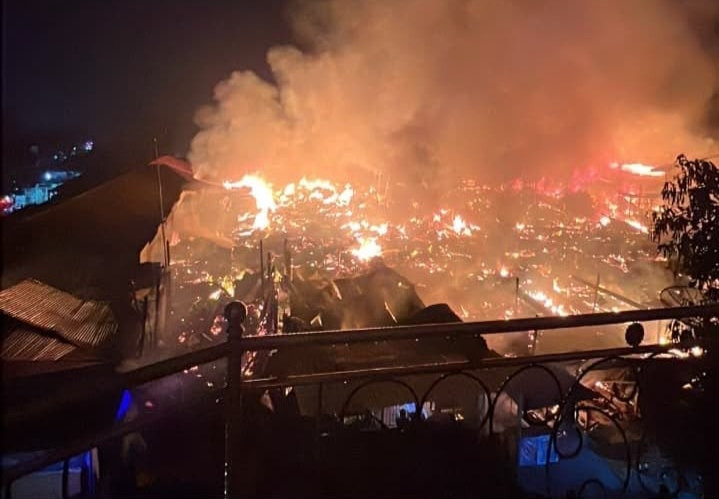 kebakaran di pasar batu-batu Soppeng